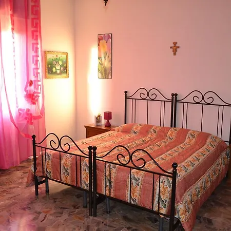 Il Giardino Del Gallo Bed & Breakfast