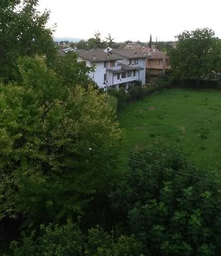 B&B Il Giardino Del Gallo 폴리뇨